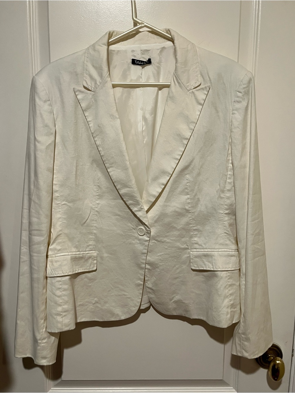 Tahari Ivory Single-Button Notch-Lapel Blazer